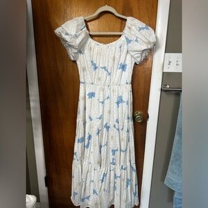 Occasionally worn, size 4, Calvin Klein midi dress.